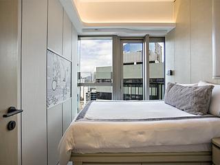 Mid Levels Central - Townplace Soho 04