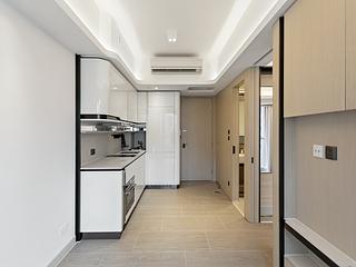 Mid Levels Central - Townplace Soho 06