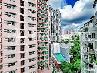 Mid Levels West - Breezy Court 06