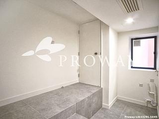 Central - The Albany 12