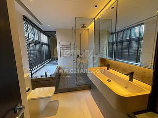 Mid Levels Central - Arezzo 10