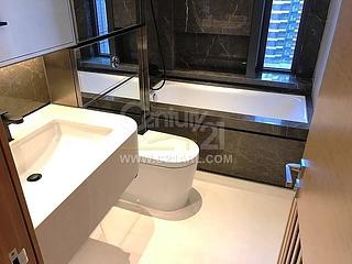 Mid Levels Central - Arezzo 13