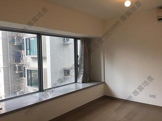 Soho - Centrepoint 02