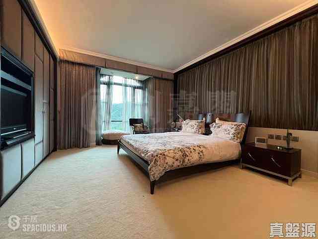 The Peak - Villa Rosa 03