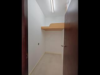 Sai Ying Pun - Rhine Court Block B 03