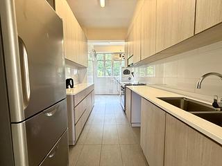 Mid Levels Central - Robinson Garden Apartments Block 3-3A, Robinson Road 04