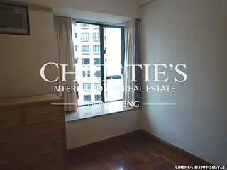 Mid Levels Central - Hillsborough Court 07