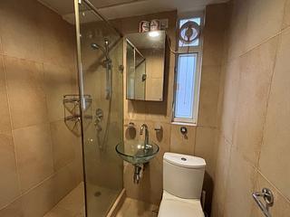 Mid Levels Central - Woodlands Court 06