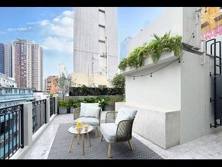 中环 - 荷李活道61-63号 05