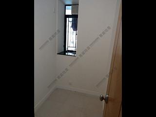 Mid Levels Central - The Grand Panorama 17