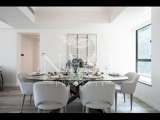 Mid Levels Central - The Harbourview 05