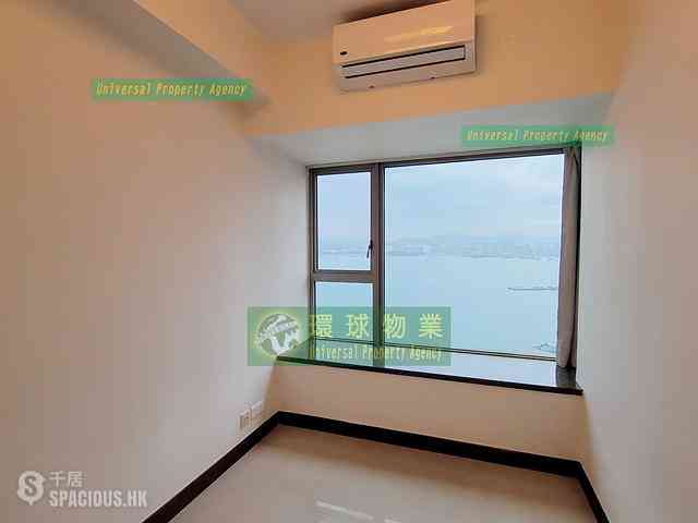 Kennedy Town - The Merton 04