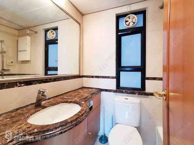 Wan Chai - Cathay Lodge 07