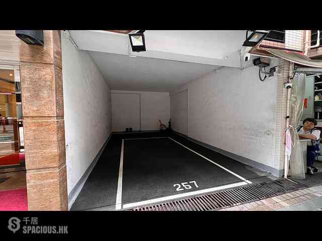 Kowloon Tong - Beverly Villas Block 7 18