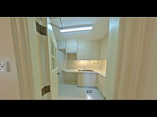 Mid Levels Central - Goldwin Heights 07