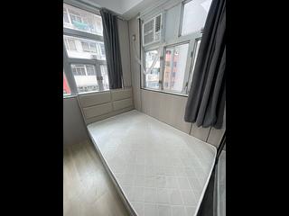 Wan Chai - 110-112, Queen's Road East 02