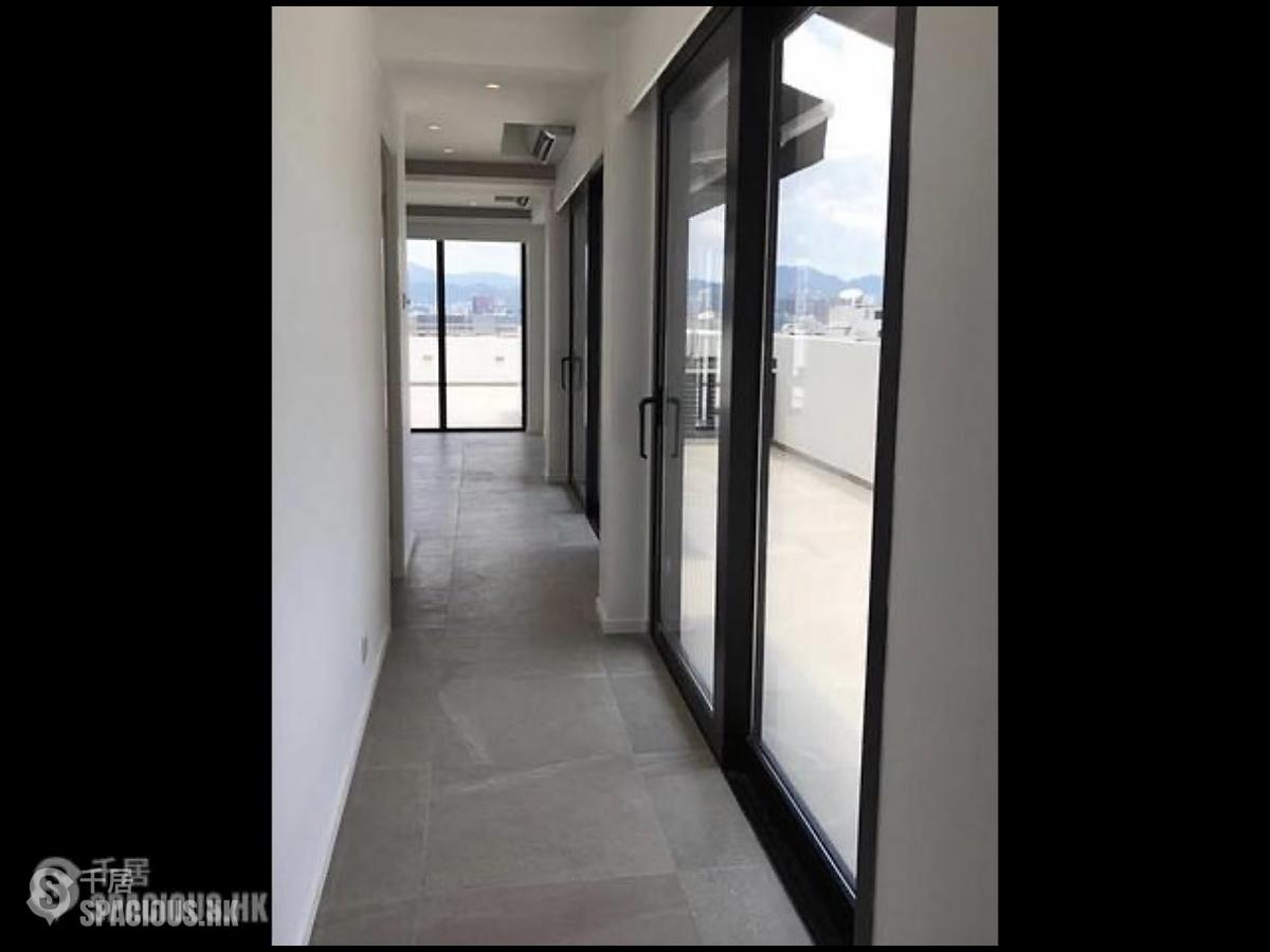 Causeway Bay - Kingston Building 01