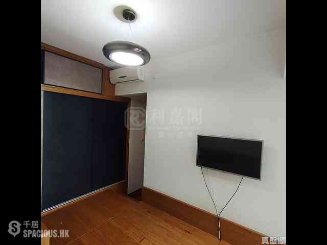 Kwun Tong North - Park Metropolitan 12
