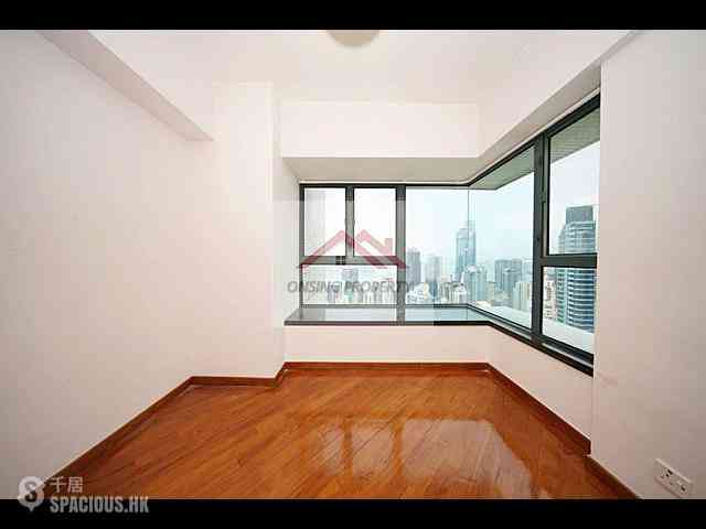 Mid Levels West - 80 Robinson Road 01