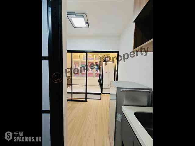 Tsim Sha Tsui - 23A, Lock Road 01