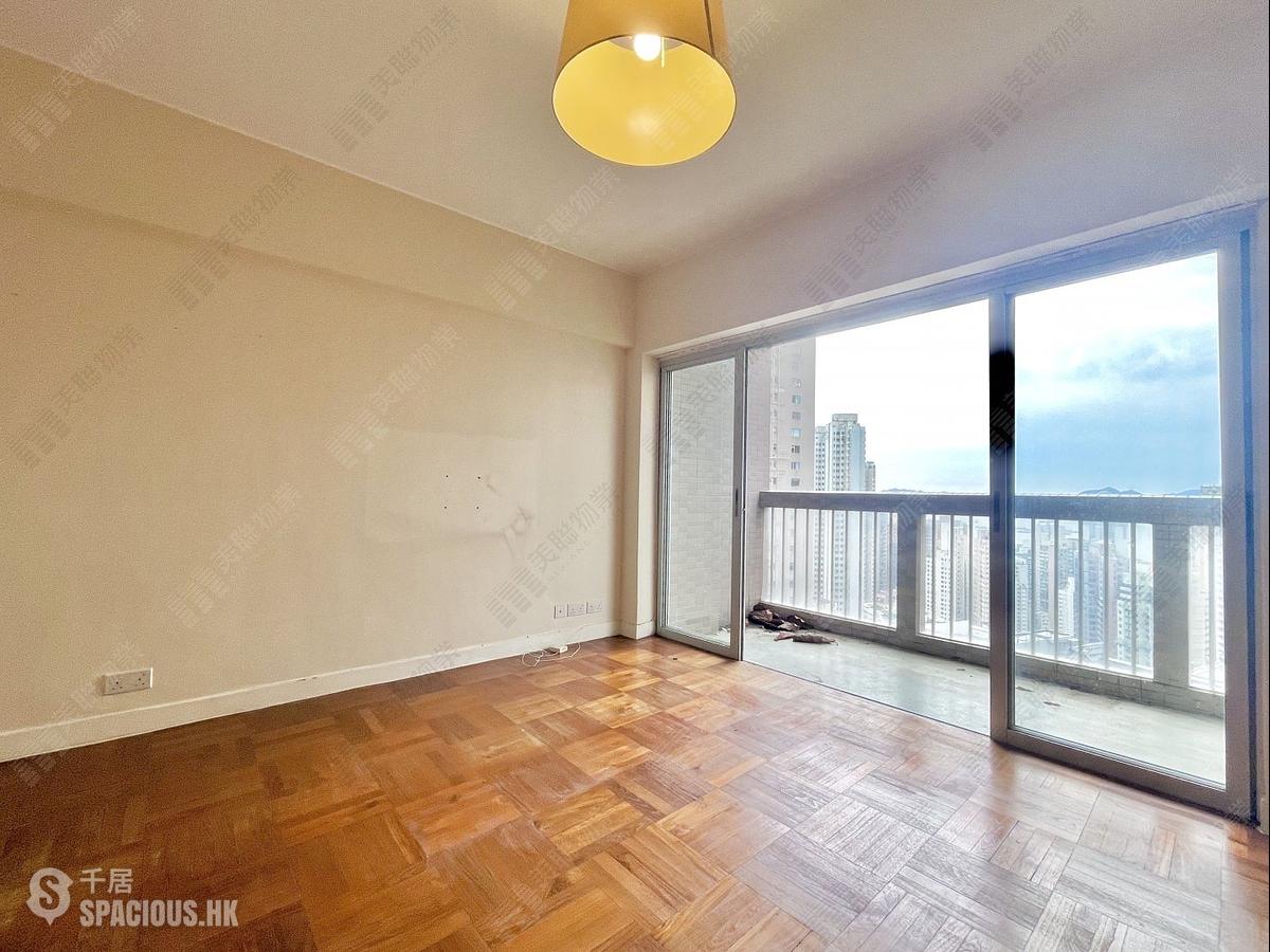 Mid Levels West - Realty Gardens 01