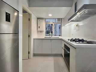Mid Levels West - Realty Gardens 13
