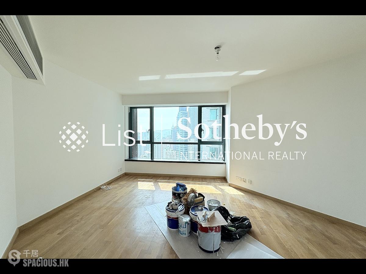 Mid Levels West - 80 Robinson Road 01