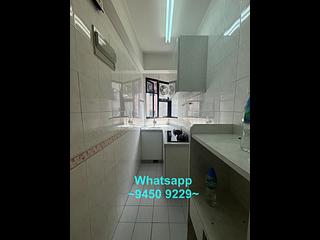 Sai Ying Pun - Fung King Court 06