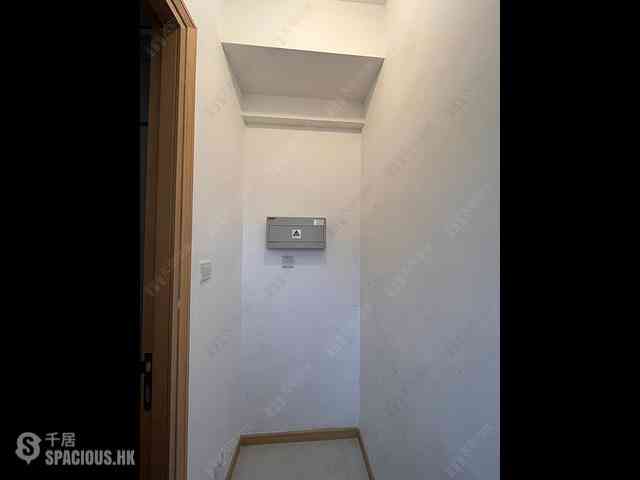 Tsuen Wan - Ocean Pride Phase 3 Block 10 16