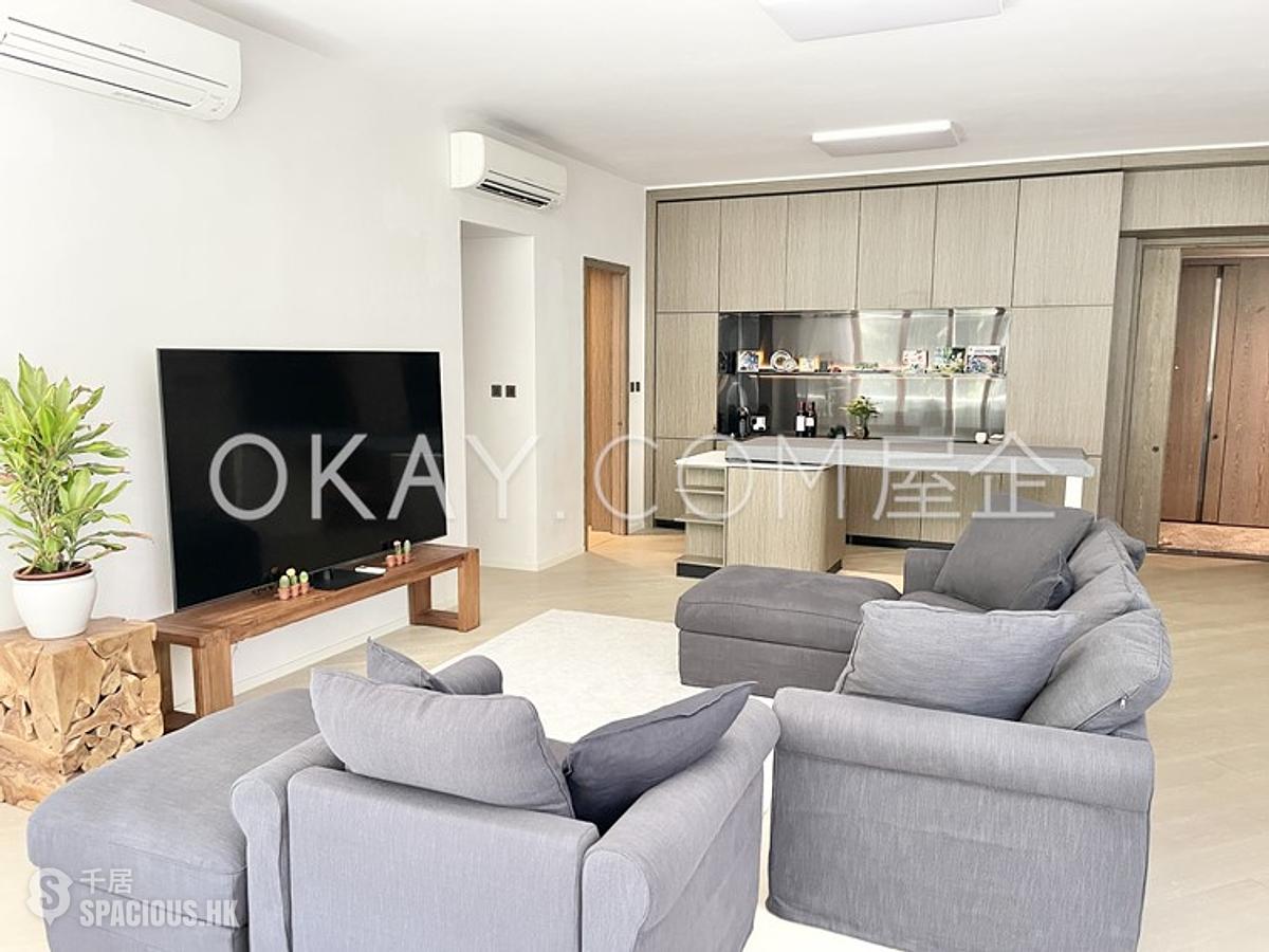 Clear Water Bay - Mount Pavilia 01