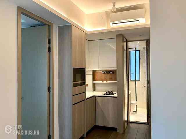 Causeway Bay - The Consonance 01