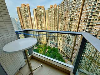 Tung Chung - Century Link Phase 1 Tower 5B 04