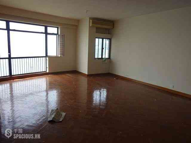 Pok Fu Lam - Pine Court 01