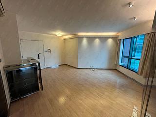 Mid Levels West - 80 Robinson Road 03