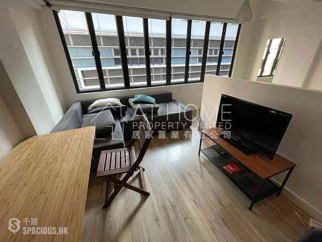 Sai Ying Pun - Hing Yip Building 04