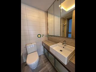 Sai Ying Pun - Island Crest 04
