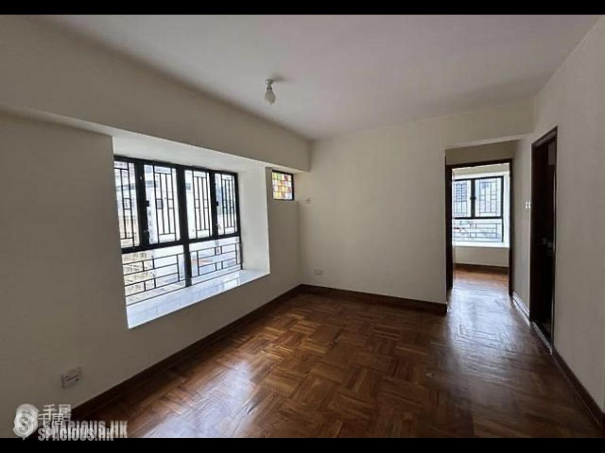 Soho - Tung Shing Terrace 01