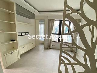 Sheung Wan - The Bellevue Place 02
