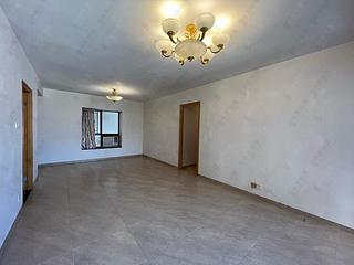 Mid Levels Central - The Grand Panorama Block 2 02