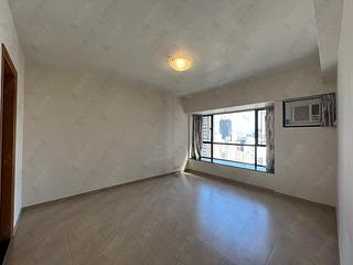 Mid Levels Central - The Grand Panorama Block 2 03
