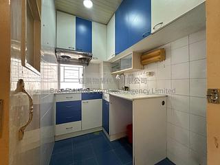 Kennedy Town - New Fortune House 06