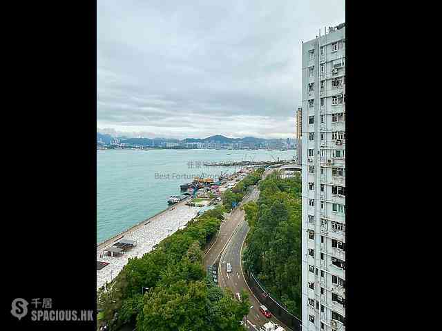 Kennedy Town - New Fortune House 01