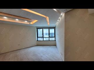 Mid Levels West - 80 Robinson Road 09