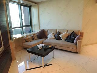 Mid Levels West - 80 Robinson Road 02
