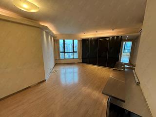 Mid Levels West - 80 Robinson Road 23