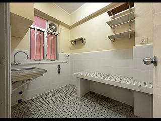 Kennedy Town - Mau Wah Mansion 05
