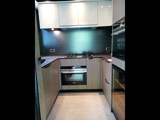 Clear Water Bay - Mount Pavilia 02