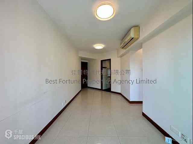 Kennedy Town - The Merton Tower 2 04