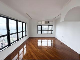 Mid Levels Central - Scenecliff Block 2 03