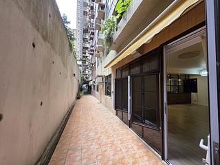 Mid Levels West - Park View Court 02